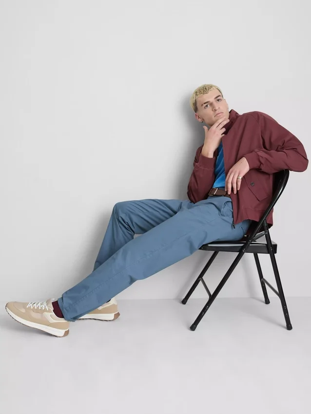 Schmale Chinos