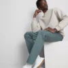 Schmale Chinos