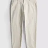 Schmale Chinos