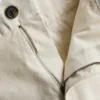 Schmale Chinos