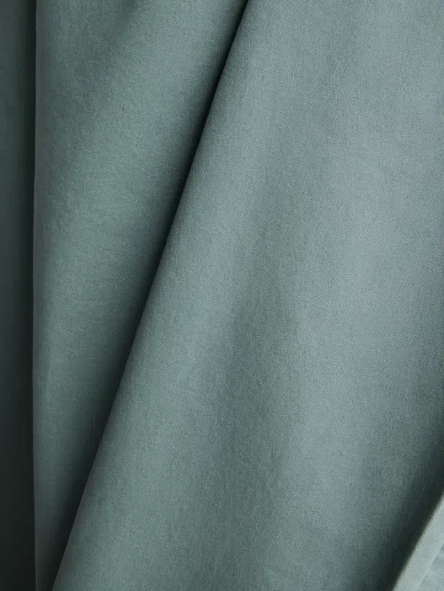 Schmale Chinos