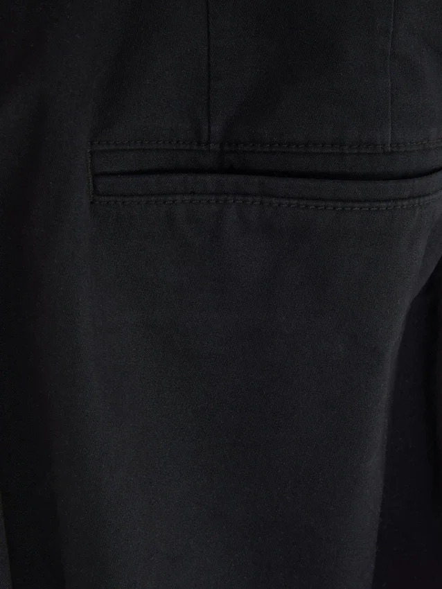 Schmale Stretch-Chinos