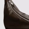 Schultertasche mit Ringdetail