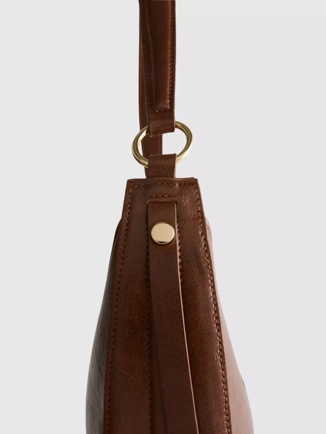 Schultertasche «Moon» aus Kunstwildleder