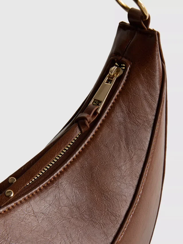 Schultertasche «Moon» aus Kunstwildleder