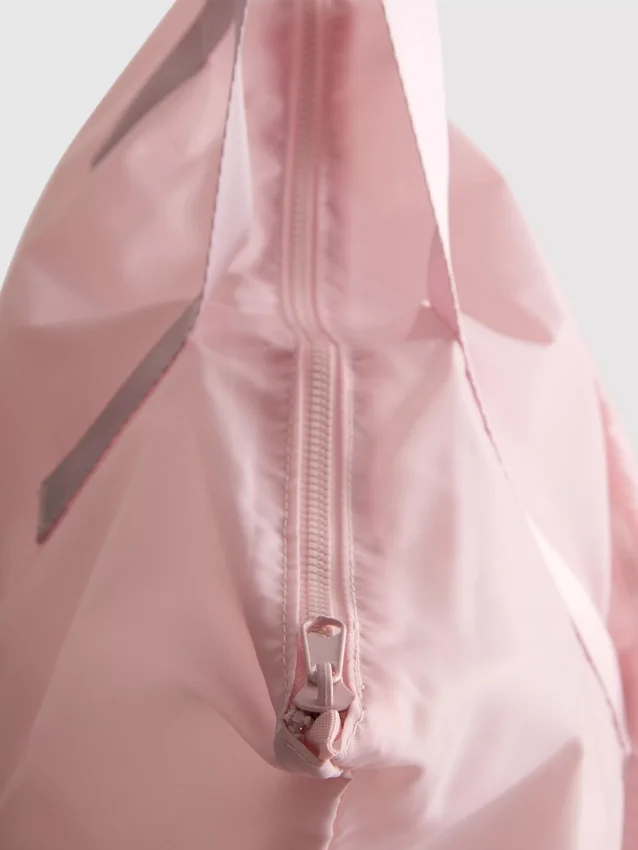 Shopper-Tasche zum Einpacken und Mitnehmen