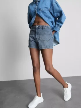 Shorts aus Baumwoll-Denim mit Fronttaschen