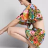 Shorts mit Rüschen und tropischem Print