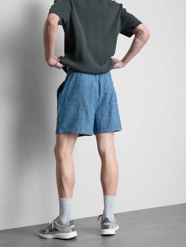 Shorts mit strukturiertem Kordelzug in der Taille