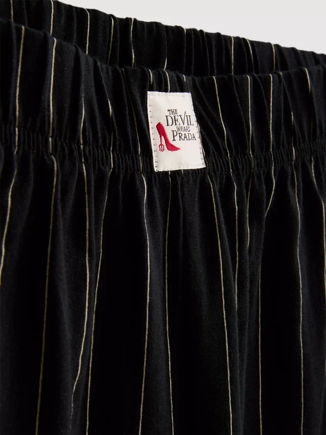 Shorty-Schlafanzug mit dem Slogan «The Devil Wears Prada»