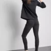 Skinny-Jeans aus Denim mit hohem Baumwollanteil