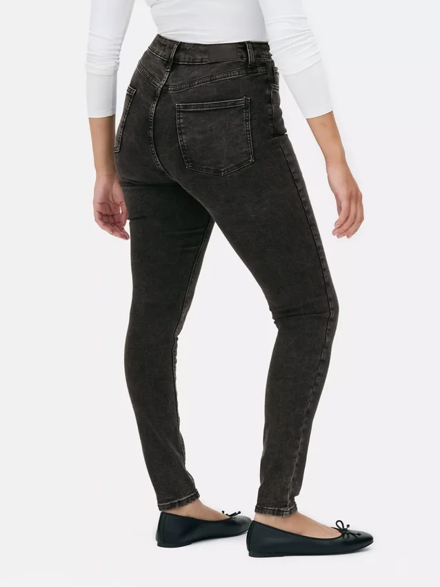 Skinny-Jeans mit hoher Taille