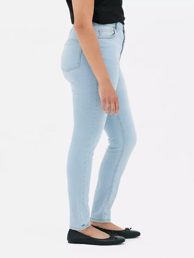 Skinny-Jeans mit hoher Taille