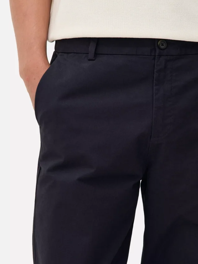 Slim-Fit-Chinos