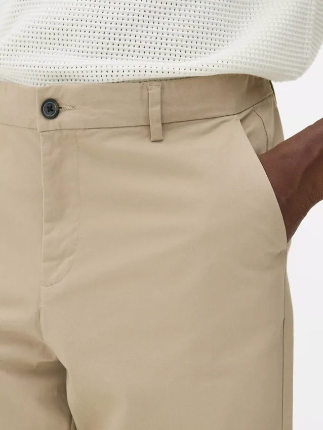 Slim-Fit-Chinos