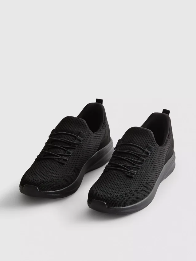 Slip-on-Sneaker mit niedrigem Schaft