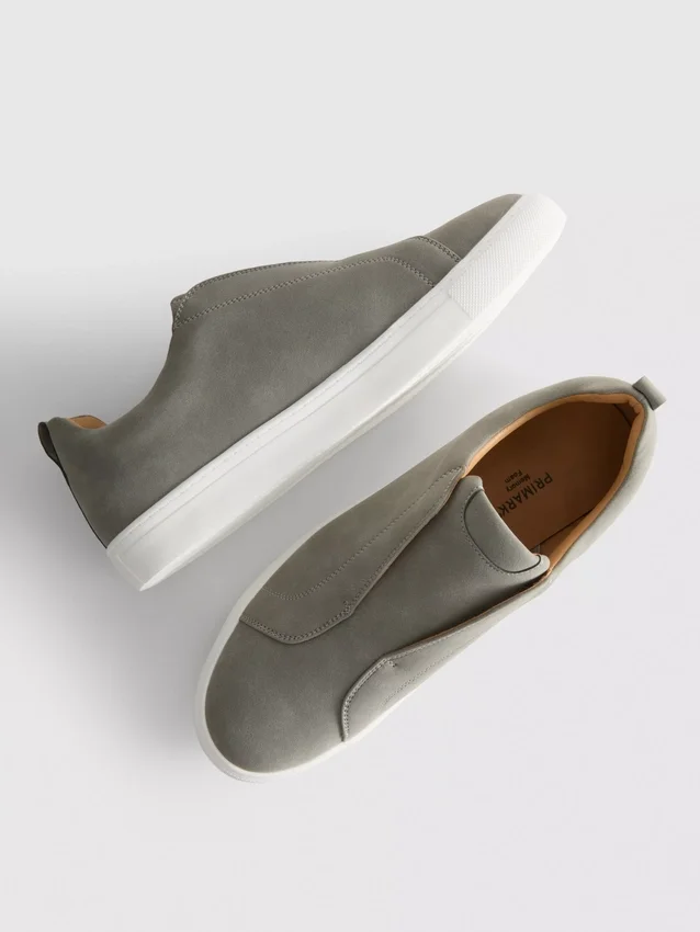 Slip-on-Sneaker mit niedrigem Schaft