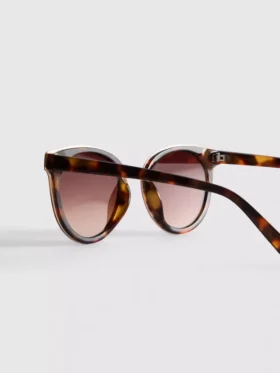 Sonnenbrille im Cat-Eye-Stil mit Brauenbügel