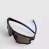Sonnenbrille im Schild-Design