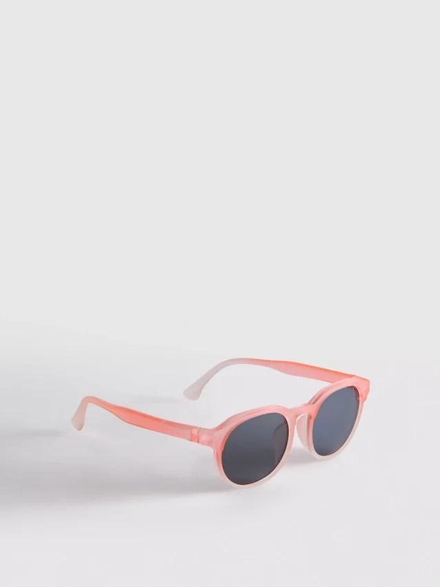 Sonnenbrille mit rundem Rahmen