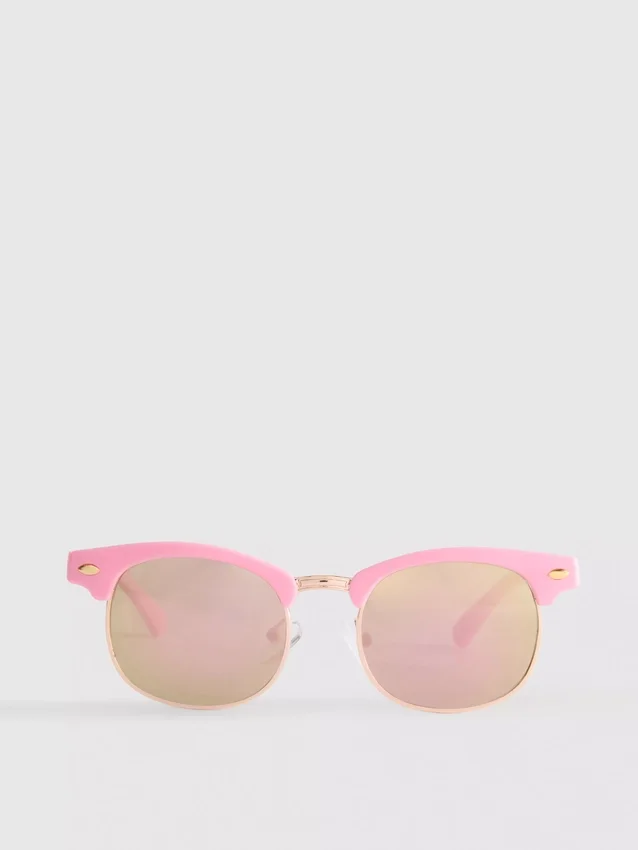 Sonnenbrille mit runden Gläsern