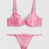 Spitzen-Dessous-Set mit Bügel