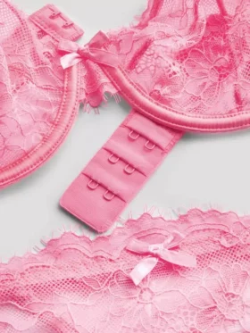 Spitzen-Dessous-Set mit Bügel