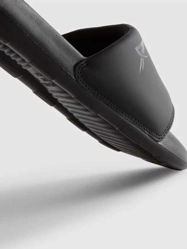 Sportliche Freizeitslipper