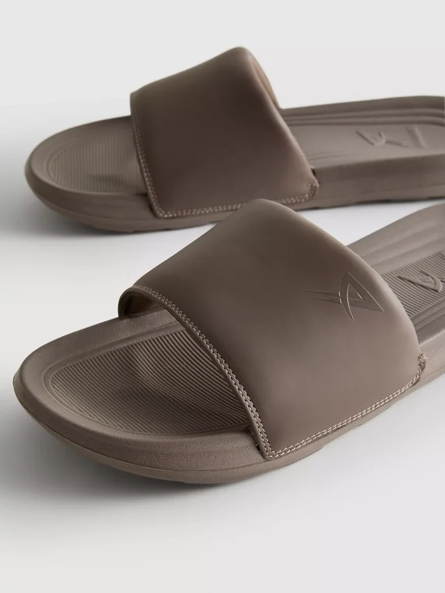 Sportliche Freizeitslipper