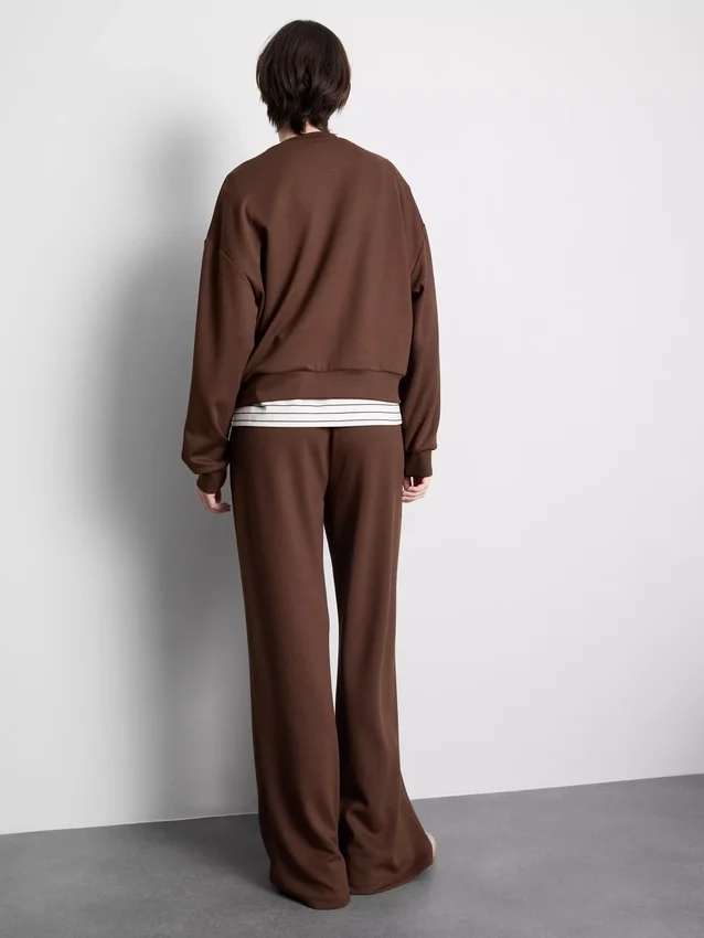 Sportliches Sweatshirt mit Rundhalsausschnitt