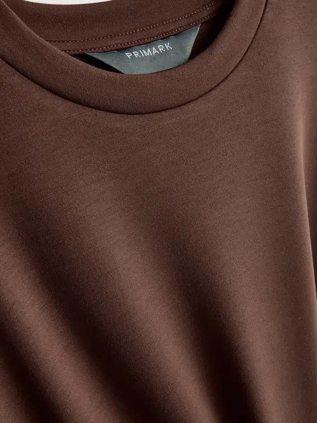 Sportliches Sweatshirt mit Rundhalsausschnitt