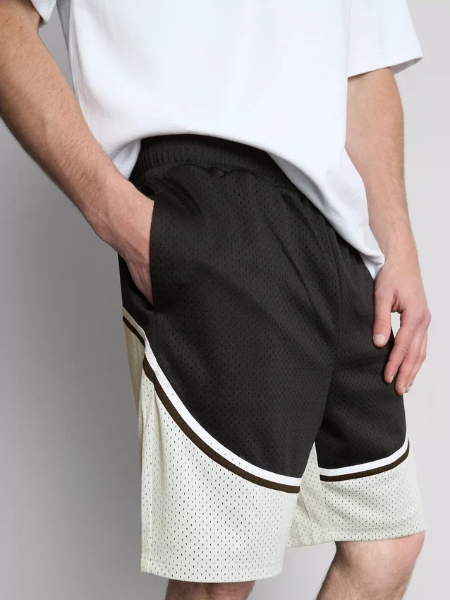 Sportshorts aus Mesh