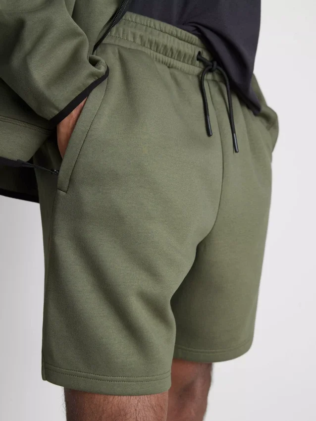 Sportshorts mit Kordelzug