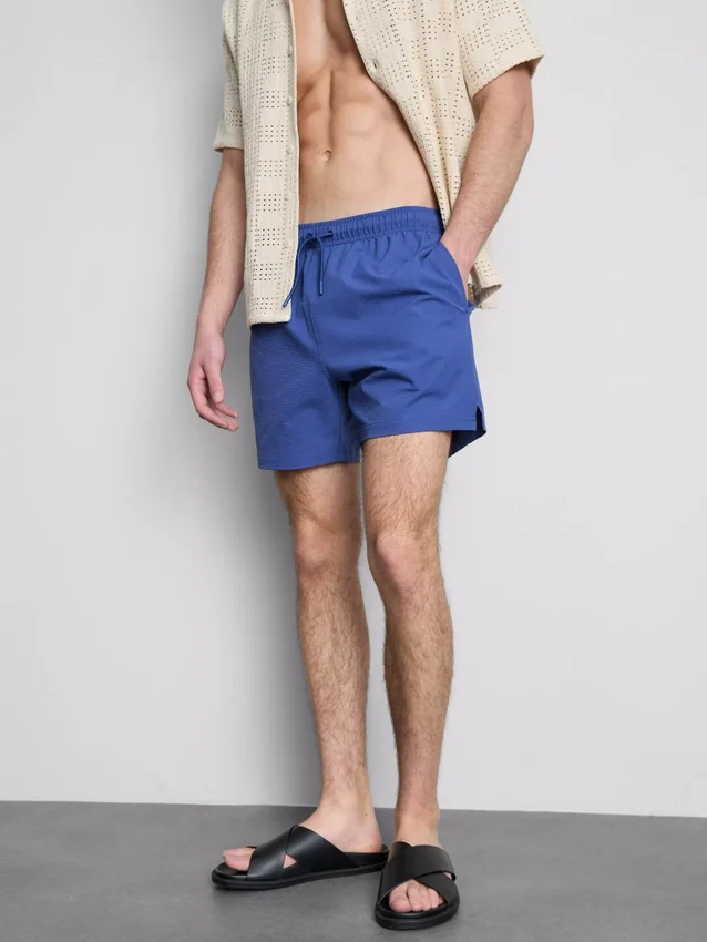 Strandshorts mit Struktur
