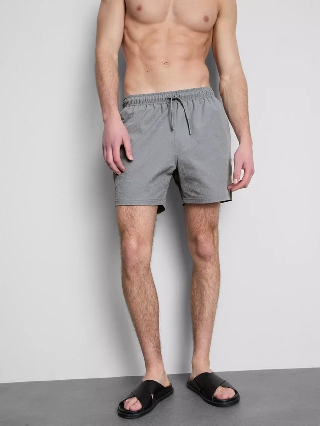 Strandshorts mit Struktur