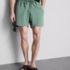 Strandshorts mit Struktur