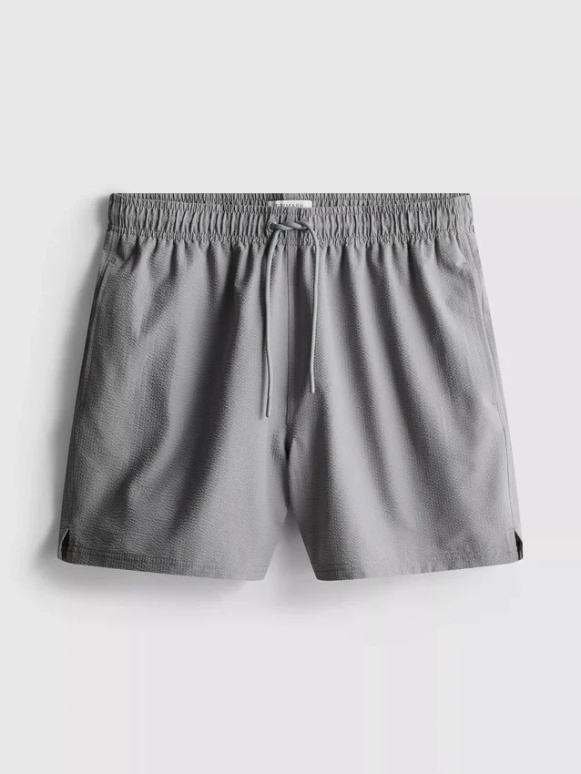 Strandshorts mit Struktur