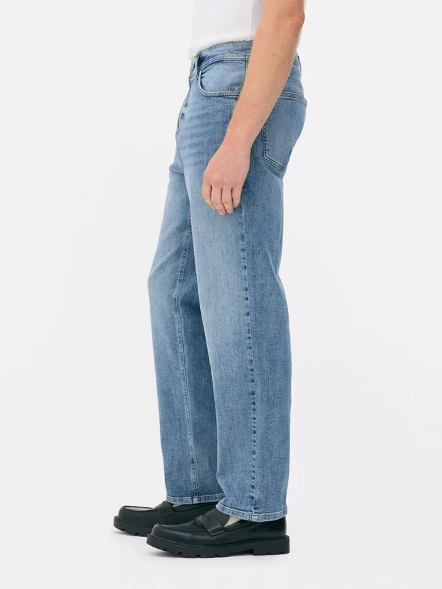 Stretch-Jeans mit geradem Bein