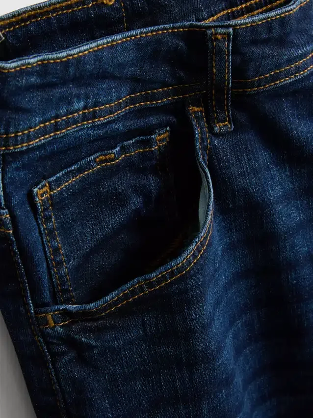 Stretch-Jeans mit geradem Bein