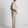 Strukturierte Hose mit weitem Bein