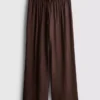 Strukturierte Hose mit weitem Bein und Kordelzug