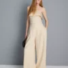 Strukturierte, plissierte Hose mit weitem Bein