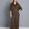 Strukturierte Satin-Hose mit geradem Bein