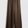 Strukturierte Satin-Hose mit geradem Bein
