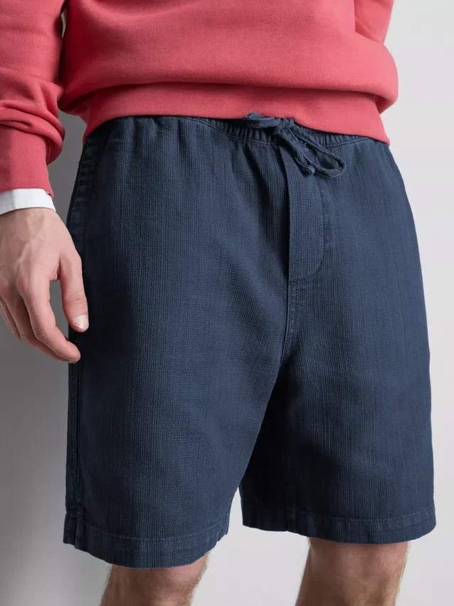 Strukturierte Shorts mit Kordelzug