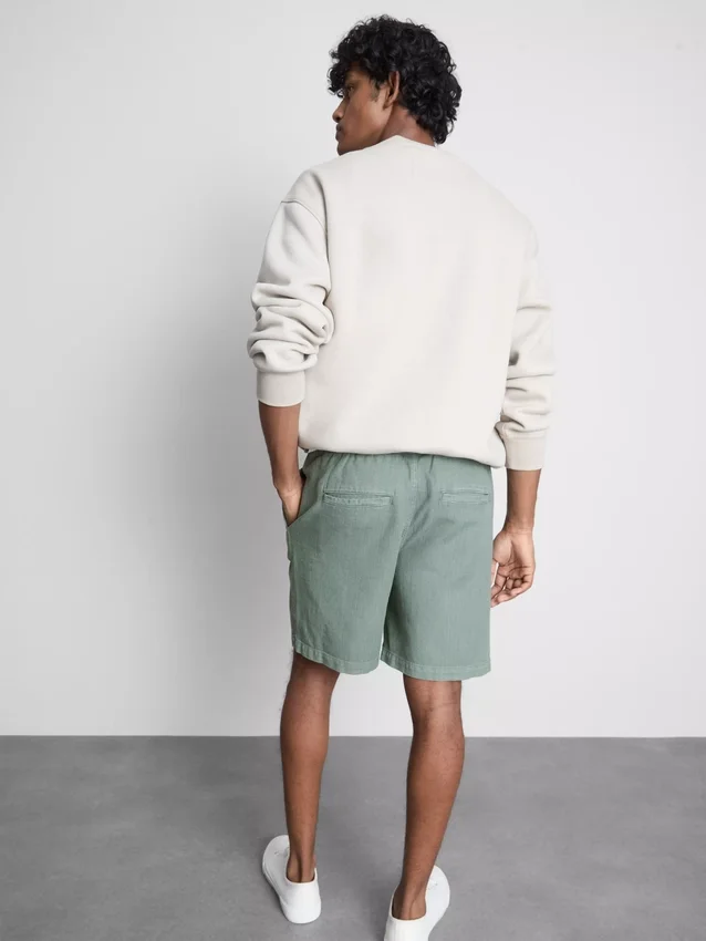 Strukturierte Shorts mit Kordelzug