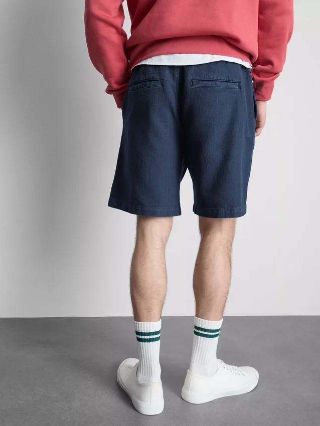 Strukturierte Shorts mit Kordelzug