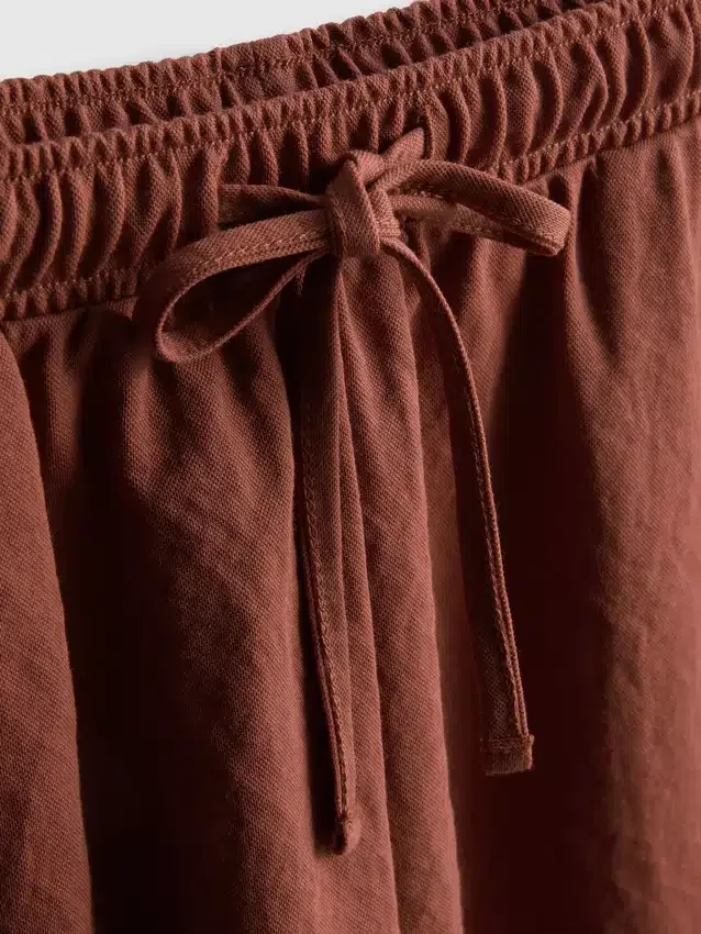 Strukturierte Shorts mit Kordelzug