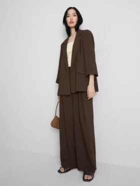 Strukturierter Blazer mit fallendem Revers