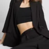 Strukturierter Blazer mit fallendem Revers